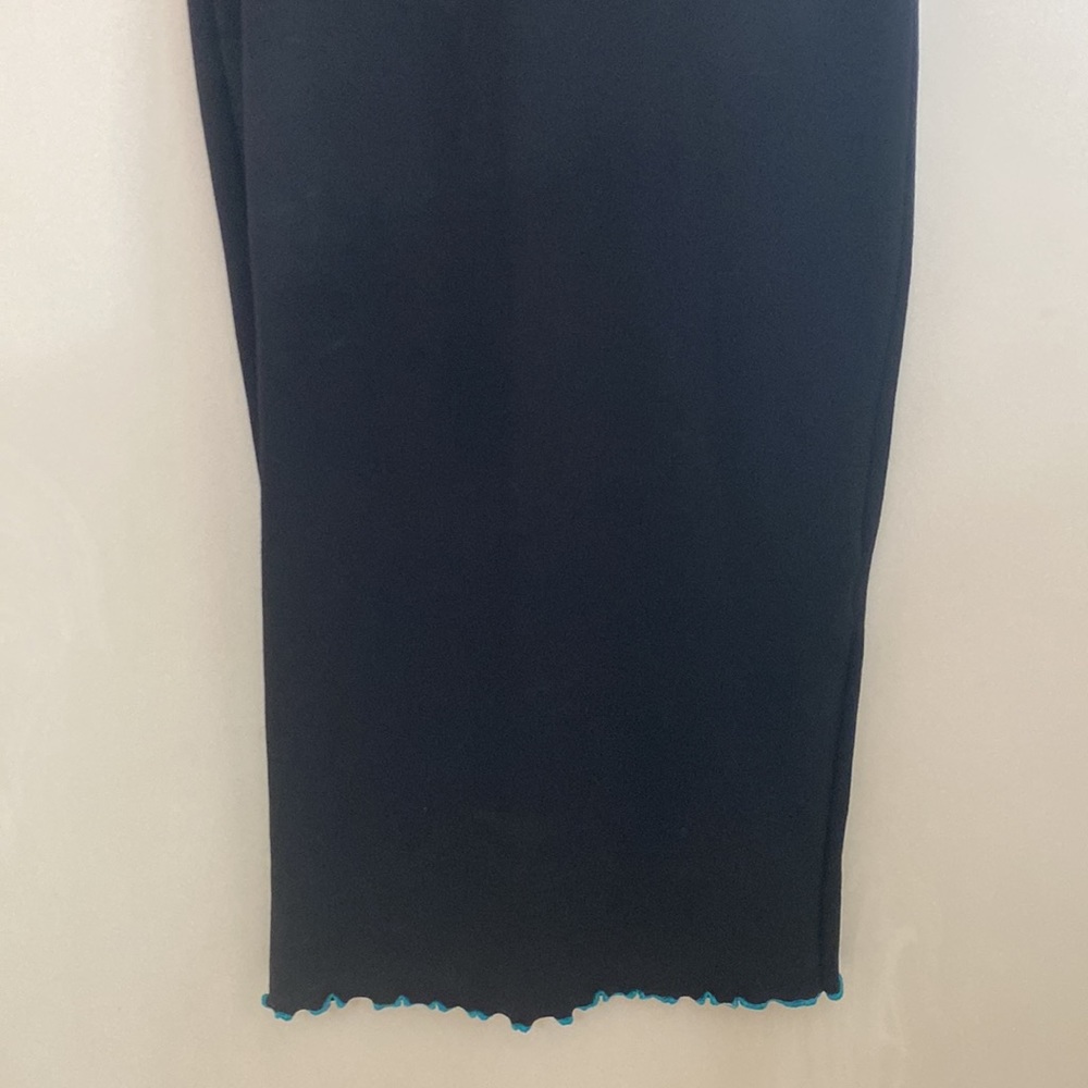Dress - Picture 2 of 9
